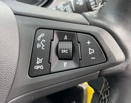 Vauxhall Corsa SE 42