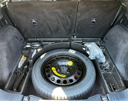 Ford Kuga TITANIUM FIRST EDITION 70