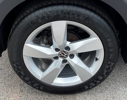 Volkswagen T-Cross SEL TSI 16