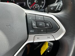 Volkswagen T-Cross SEL TSI 56