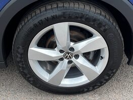 Volkswagen T-Cross SEL TSI 15