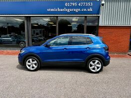 Volkswagen T-Cross SEL TSI 11