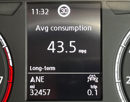 Volkswagen T-Cross SEL TSI 23