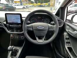 Ford Fiesta TITANIUM MHEV 19