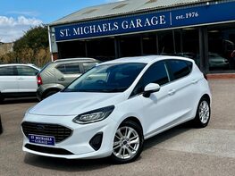 Ford Fiesta TITANIUM MHEV 1