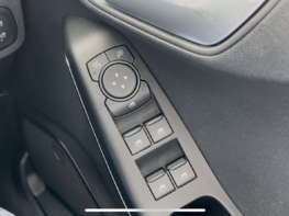 Ford Fiesta TITANIUM MHEV 54
