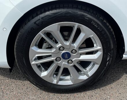 Ford Fiesta TITANIUM MHEV 13