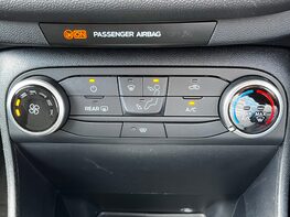Ford Fiesta TITANIUM MHEV 45