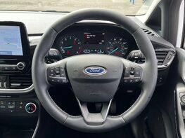 Ford Fiesta TITANIUM MHEV 20