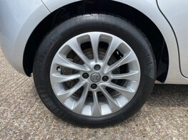 Vauxhall Corsa SE 15