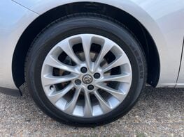 Vauxhall Corsa SE 14