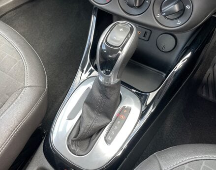 Vauxhall Corsa SE 37