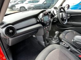 Mini Hatch COOPER CLASSIC 17