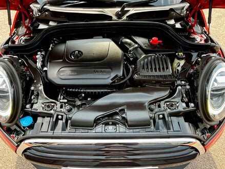 Mini Hatch COOPER CLASSIC