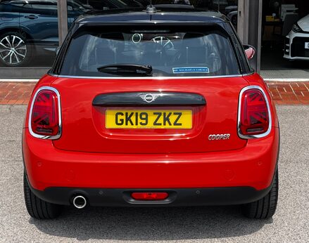 Mini Hatch COOPER CLASSIC 6