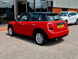 Mini Hatch COOPER CLASSIC 9