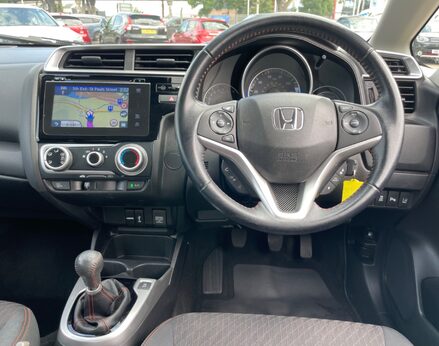 Honda Jazz I-VTEC SPORT NAVI 18