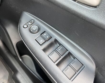 Honda Jazz I-VTEC SPORT NAVI 52