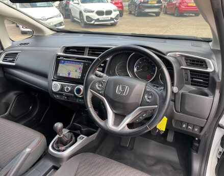 Honda Jazz I-VTEC SPORT NAVI 17