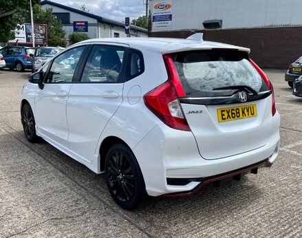 Honda Jazz I-VTEC SPORT NAVI 9