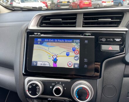 Honda Jazz I-VTEC SPORT NAVI 27