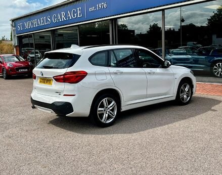 BMW X1 SDRIVE18I M SPORT 8