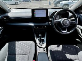 Mazda 2 Hybrid EXCLUSIVE-LINE 3
