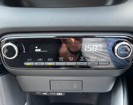 Mazda 2 Hybrid EXCLUSIVE-LINE 44