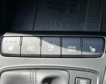 Hyundai BAYON T-GDI PREMIUM DCT MHEV 45
