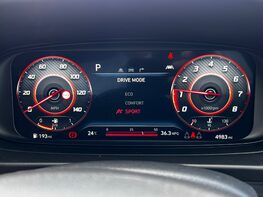 Hyundai BAYON T-GDI PREMIUM DCT MHEV 23