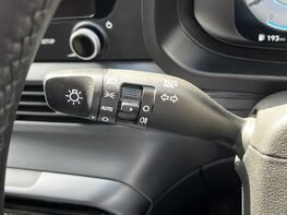 Hyundai BAYON T-GDI PREMIUM DCT MHEV 49