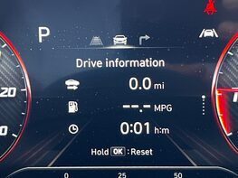 Hyundai BAYON T-GDI PREMIUM DCT MHEV 29