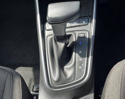 Hyundai BAYON T-GDI PREMIUM DCT MHEV 46