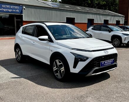 Hyundai BAYON T-GDI PREMIUM DCT MHEV 4