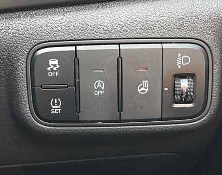 Hyundai BAYON T-GDI PREMIUM DCT MHEV 51