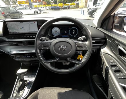 Hyundai BAYON T-GDI PREMIUM DCT MHEV 19