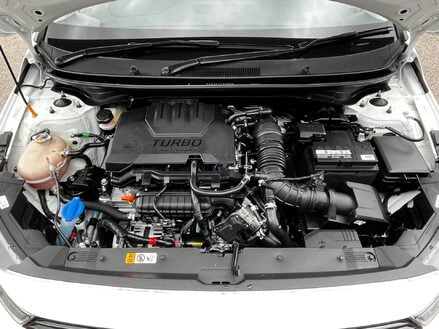 Hyundai BAYON T-GDI PREMIUM DCT MHEV