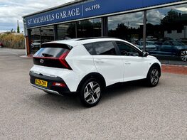 Hyundai BAYON T-GDI PREMIUM DCT MHEV 8