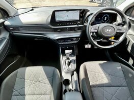 Hyundai BAYON T-GDI PREMIUM DCT MHEV 2