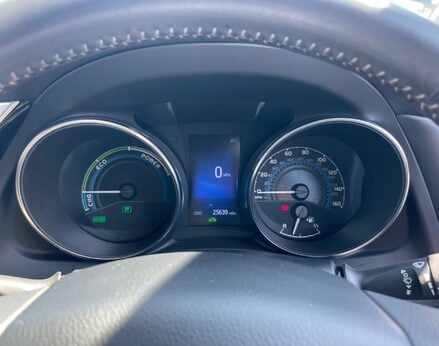 Toyota Auris VVT-I ICON TECH 20