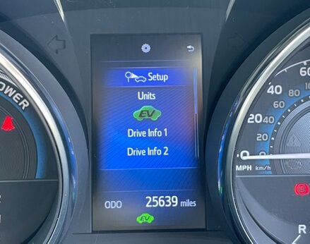 Toyota Auris VVT-I ICON TECH 25