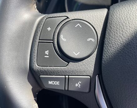Toyota Auris VVT-I ICON TECH 43