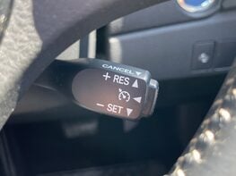 Toyota Auris VVT-I ICON TECH 47