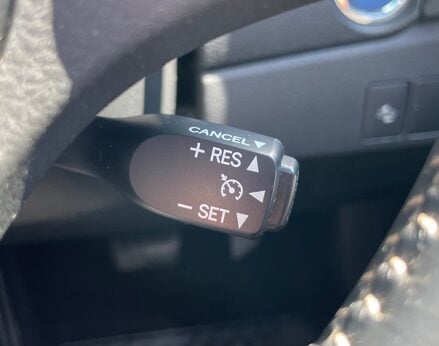 Toyota Auris VVT-I ICON TECH 47