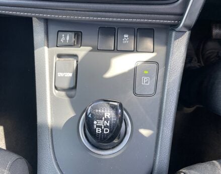 Toyota Auris VVT-I ICON TECH 41