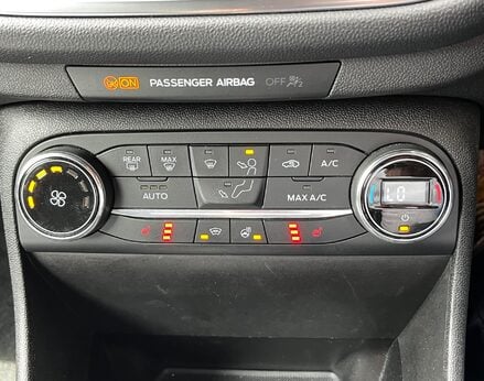Ford Fiesta ST-3 46