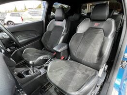 Ford Fiesta ST-3 60