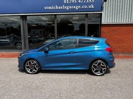Ford Fiesta ST-3 11