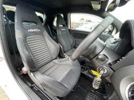Abarth 500 595 COMPETIZIONE 49