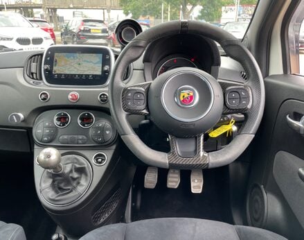 Abarth 500 595 COMPETIZIONE 18